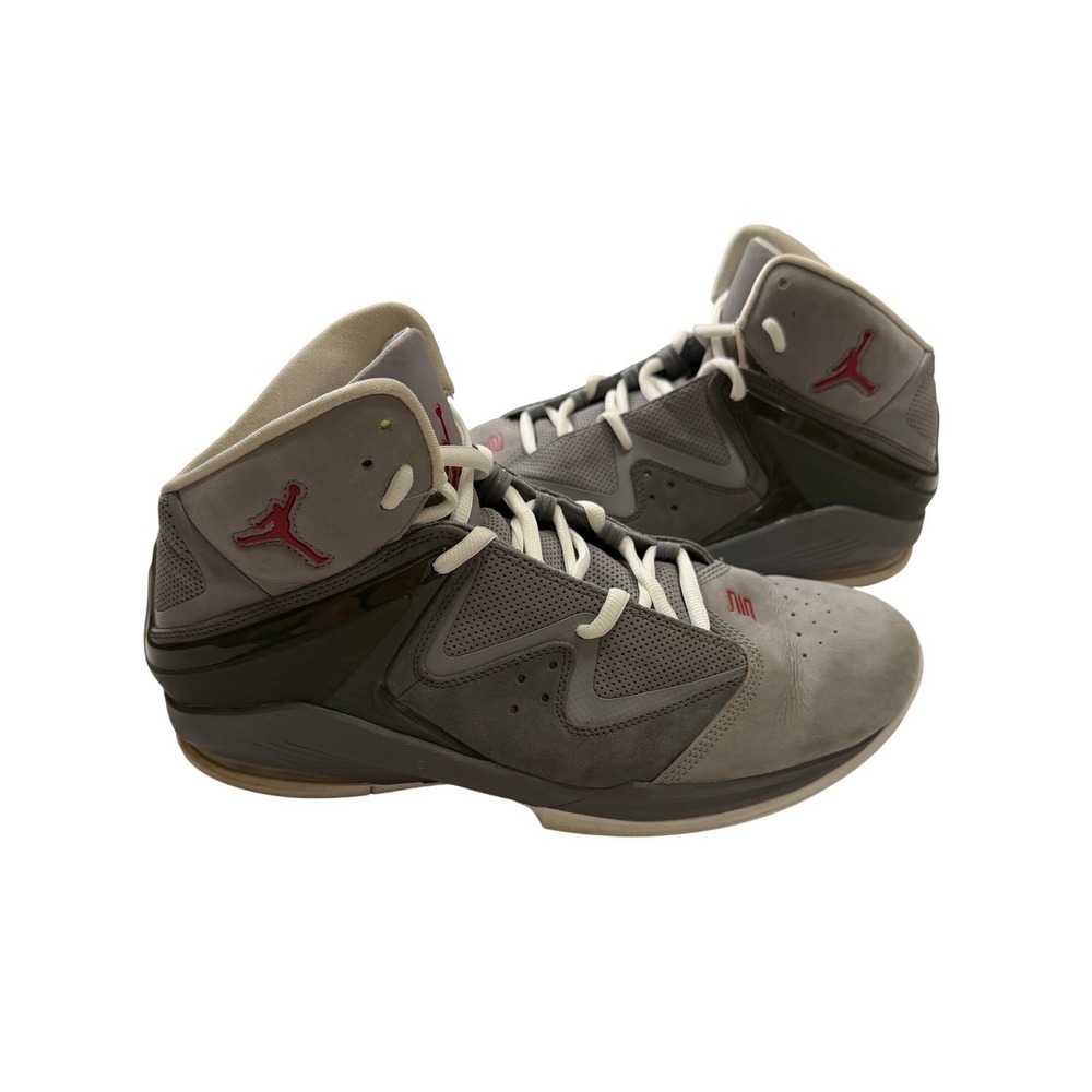 Jordan BMo Mens Basketball Shoes Grey Red High Top Sneakers 580590-001 Size 12.5
